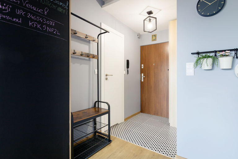 Bedroom 3, Klimatyczne Studio Metro Slodowiec, Warsaw