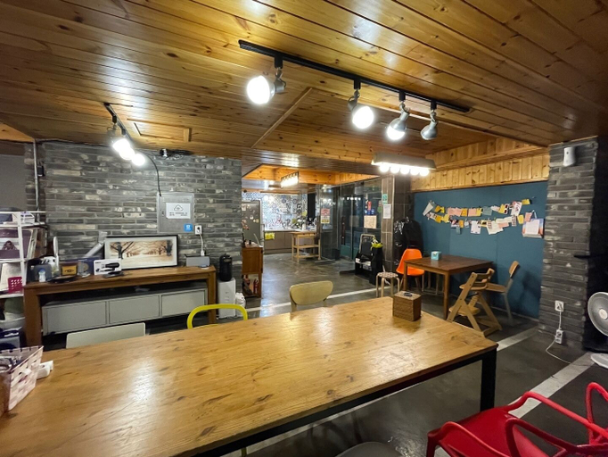 Food & Drinks 2, Twin Rabbit Guesthouse, Mapo