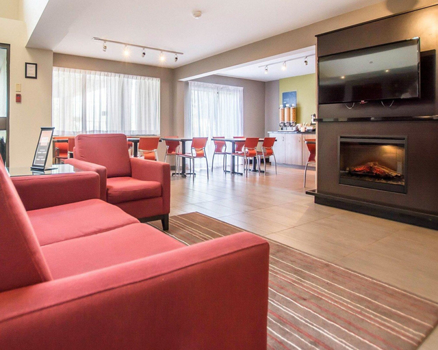 Others 5, Comfort Inn, Timiskaming