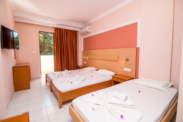 Bedroom 2, Dorieas Hotel - Diagoras Annex, South Aegean