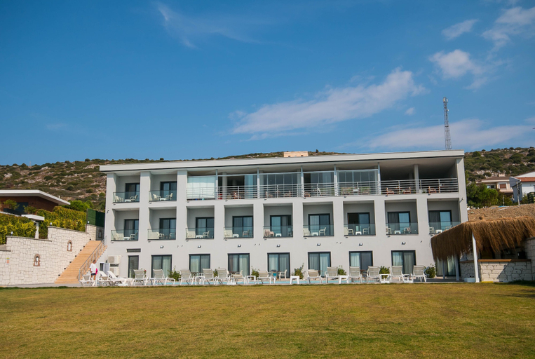 Exterior & Views 2, Life Point Boutique Hotel, Çeşme