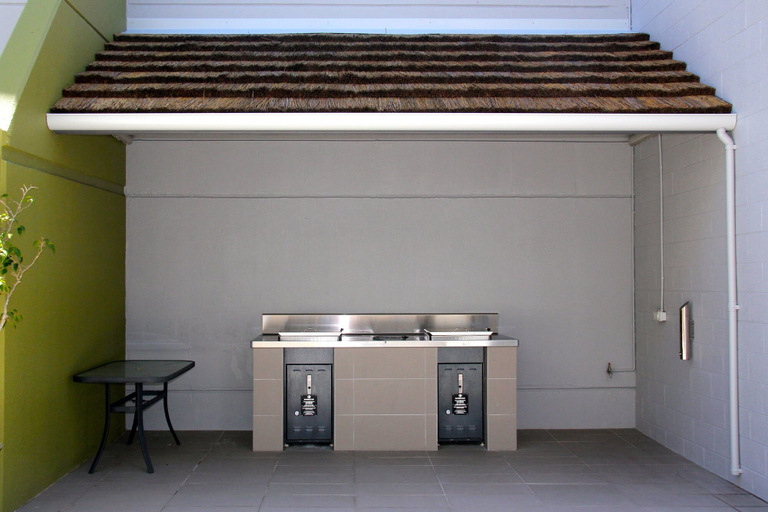 Others 5, Albacore Apartments, Bega Valley