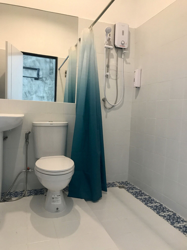 Bathroom 4, Norn Lamphun Boutique Hotel, Muang Lamphun