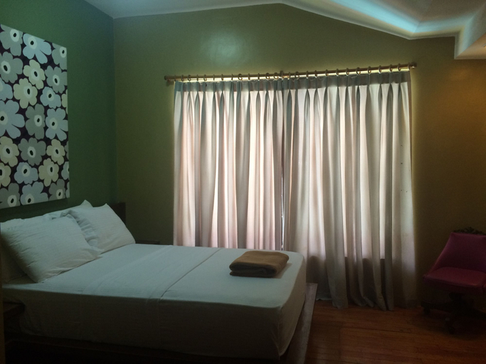 Bedroom 4, The Purple Tree Bed & Breakfast, Parañaque