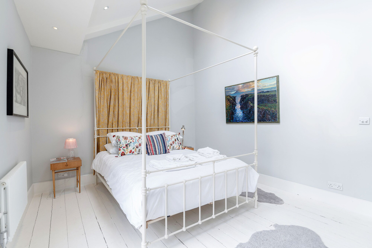 Bedroom 3, Vauxhall Oasis - 3 Bed House by BaseToGo, London