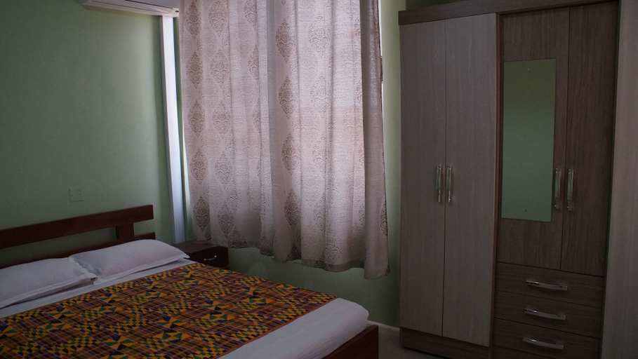 Bedroom 2, Jowelbeck, Accra
