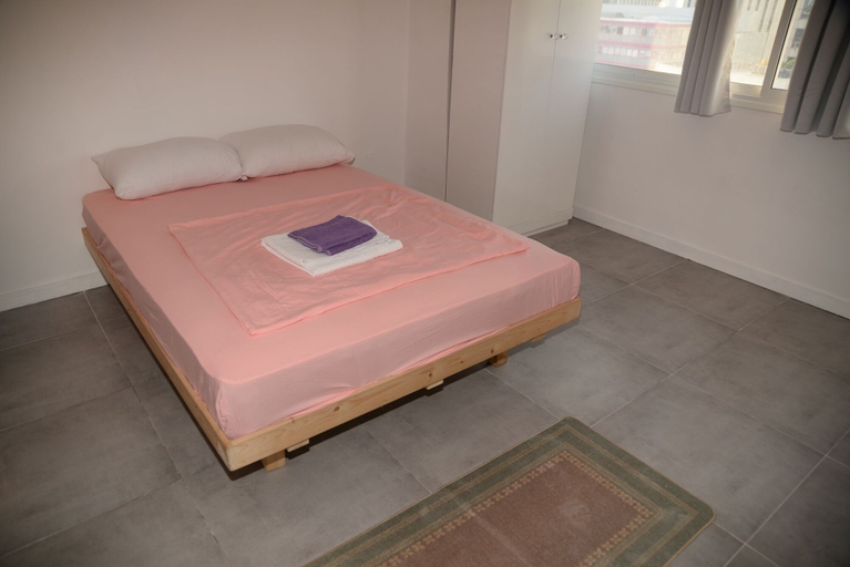 Bedroom 2, Rooftop Apartment Overlooking Rothschild