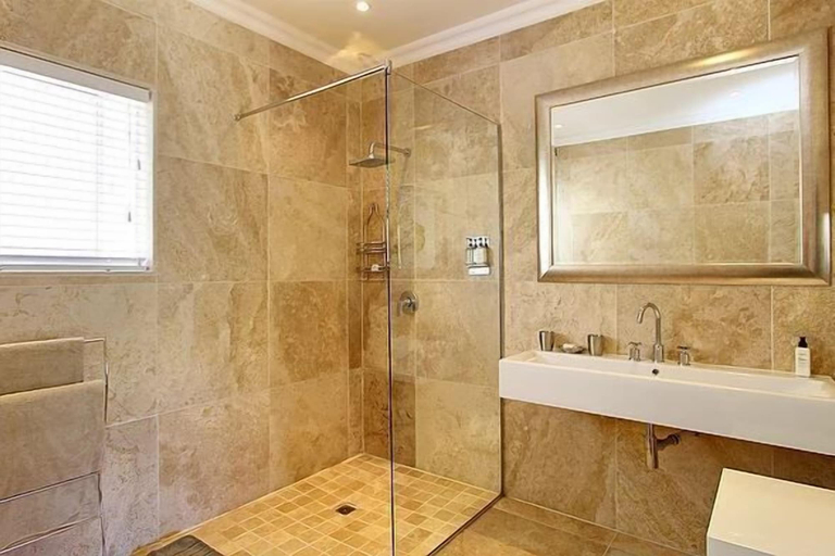 Bathroom 2, Vetho Villa, City of Cape Town