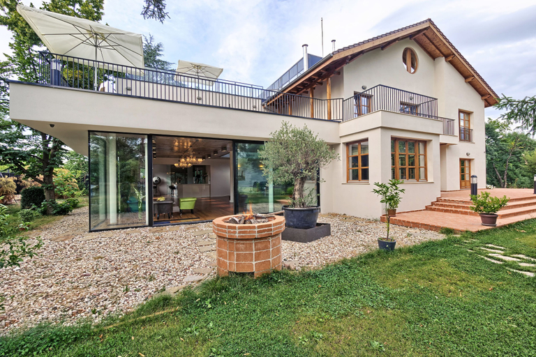 Exterior & Views 2, Cherry Orchard Residence, Stolichna