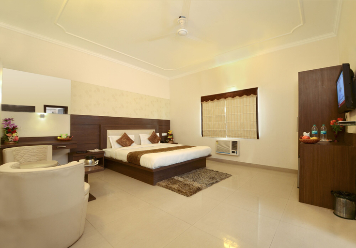 Bedroom 2, Hotel Maniram Palace, Agra