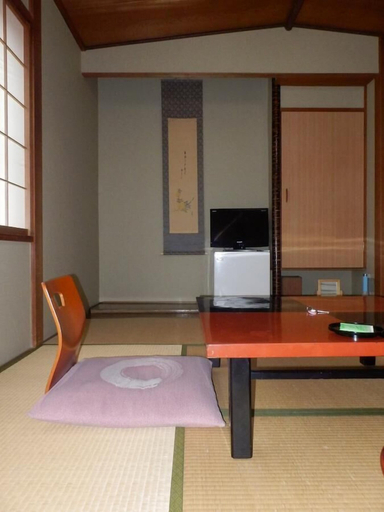 Bedroom 3, Kikunoya Ryokan, Kanazawa