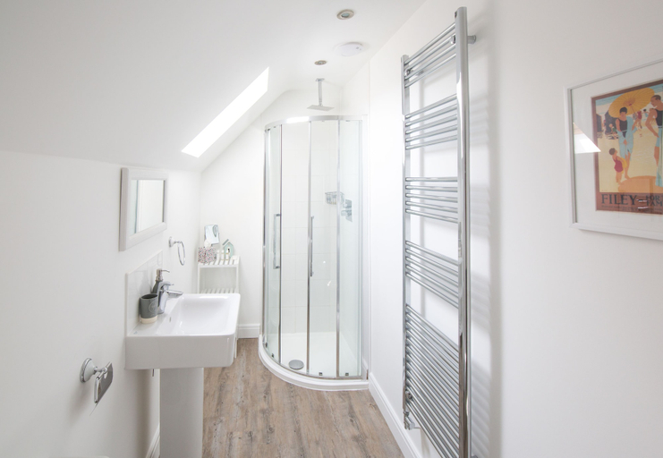 Bathroom 4, The Bay Filey Holiday Village, North Yorkshire