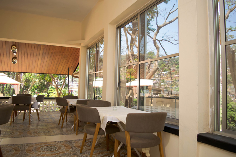 Food & Drinks 3, Lac s Villa, Western Urban