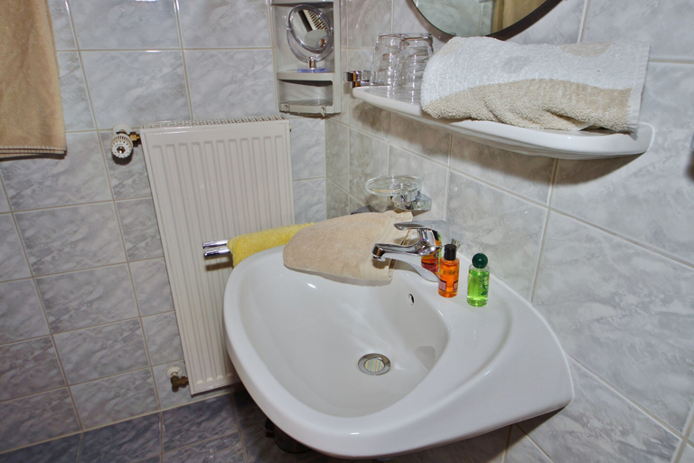 Bathroom 3, Ferienwohnung Johannesklause, Garmisch-Partenkirchen