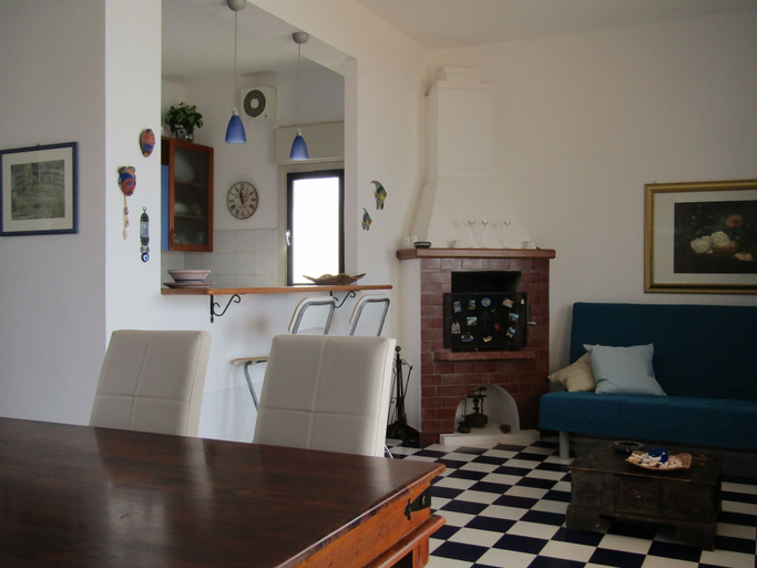 Others 5, Sea View Apartment, Ragusa