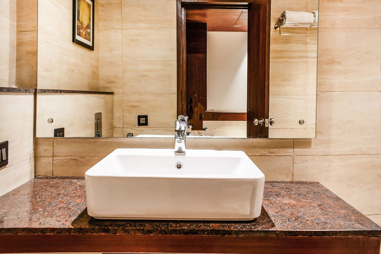 Bathroom 3, FabHotel High Rise Suites, Bangalore