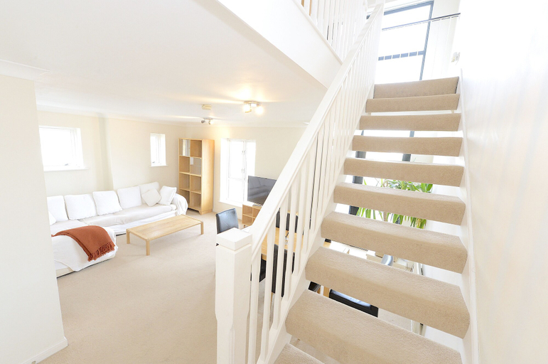 Others 5, Excel Townhouse, London