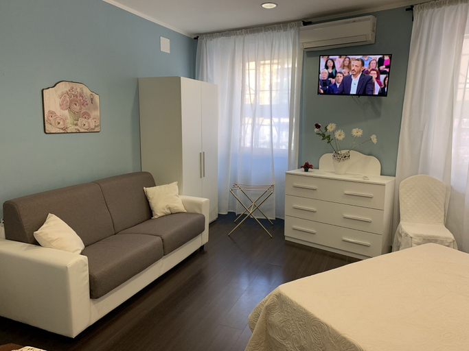 Others 5, Guesthouse Piazza Istria, Rome