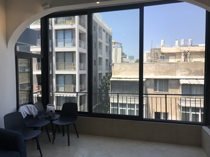 Others 5, 2 Bedroom Apartment with Hot Tub Facing Bograshov Beach