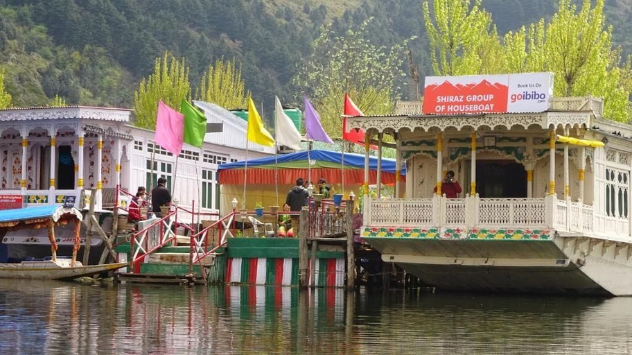 Exterior & Views 2, Shiraz Deluxe Houseboat, Srinagar