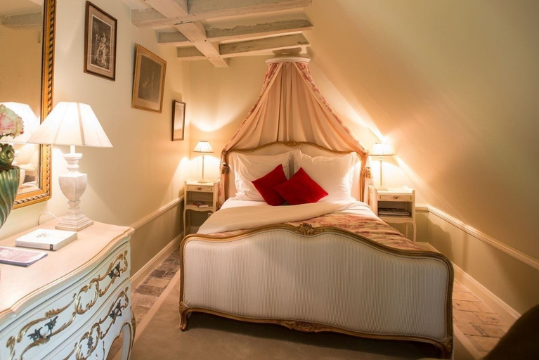 Bedroom 3, Manoir de Maucartier, Indre-et-Loire
