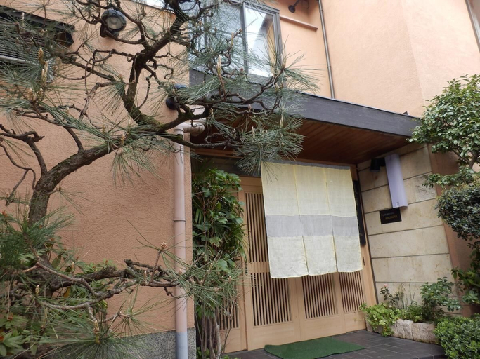 Exterior & Views 2, Kikunoya Ryokan, Kanazawa