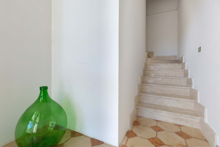 Others 5, 2728 Villetta Chiara Blu Primo Piano by Barbarhouse, Lecce