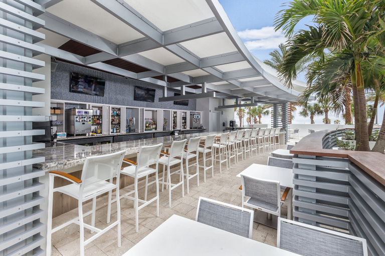 Food & Drinks 5, Club Wyndham Clearwater Beach, Pinellas