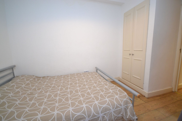 Bedroom 4, Norfolk Place Apartments, London