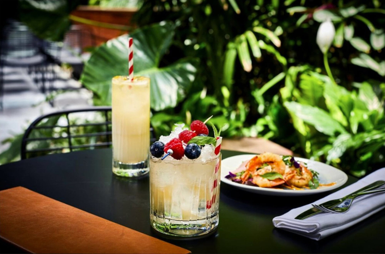 Food & Drinks, Kheang Oudom Hotel, Moung Ruessei