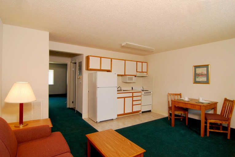 Others 5, Affordable Suites Lexington, Davidson