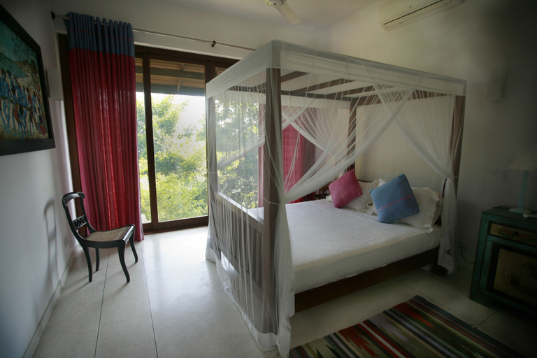 Bedroom 2, Sea Heart House on Koggala Lake, Habaraduwa