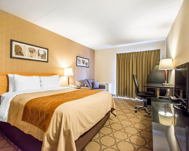 Bedroom 3, Comfort Inn, Timiskaming