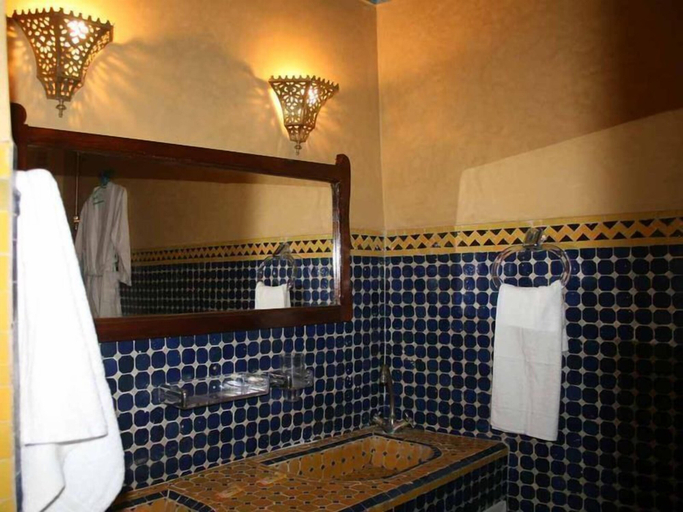Bathroom 3, Hotel Villa Damonte, Essaouira