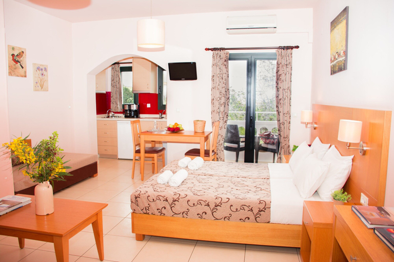 Bedroom 4, Marigianna Apartments, Crete