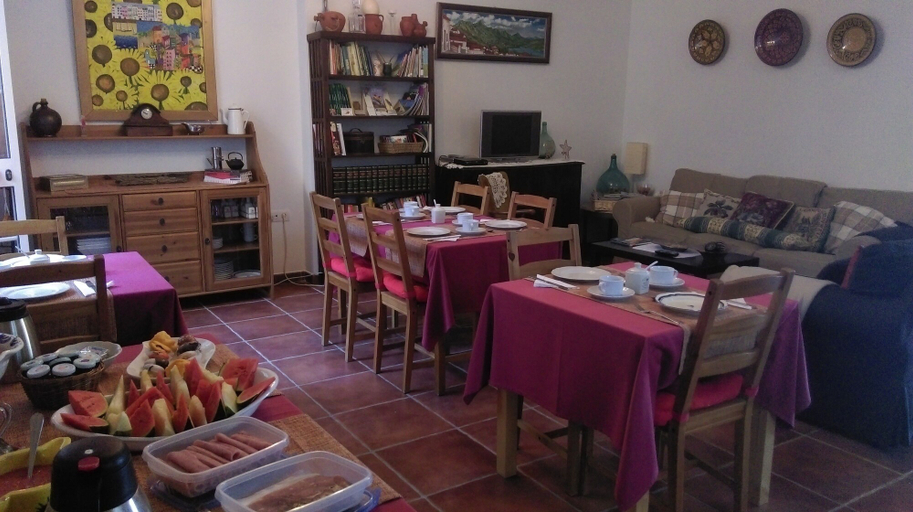 Food & Drinks 4, El Balcón De Alange Guesthouse, Badajoz