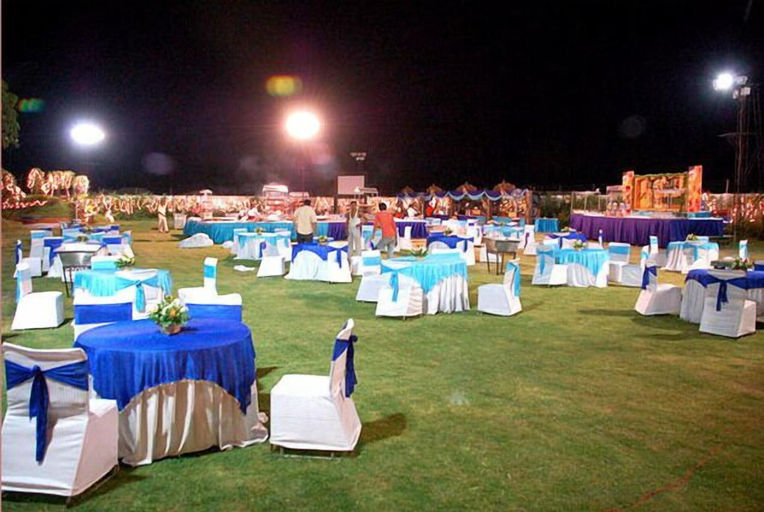 Food & Drinks 5, Hotel Softel Plaza, Dehradun