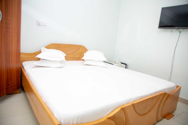 Bedroom 2, Odjidja Royal Palace Hotel, Accra