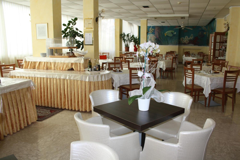 Food & Drinks 5, Hotel Bellerofonte, Rimini