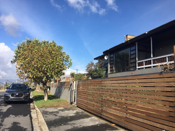 Exterior & Views 2, A Queenslin Guesthouse, Cape Winelands