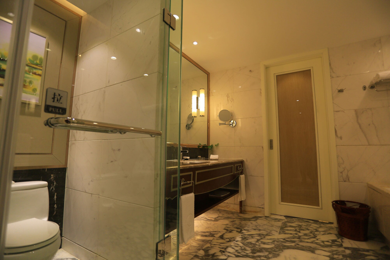 Bathroom 5, Baoji Jianguo Hotel, Baoji