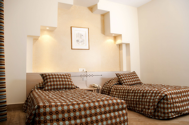 Bedroom 2, Marble Tower Hotel, Beirut