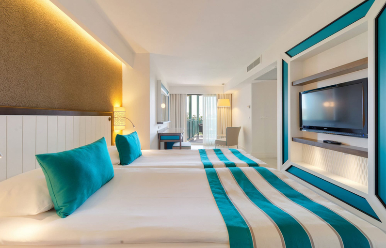 Bedroom 4, ROBINSON PAMFILYA - All Inclusive, Manavgat