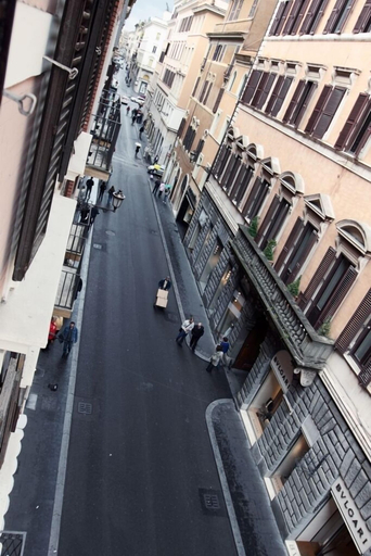 Others 5, Condotti Rooms, Rome