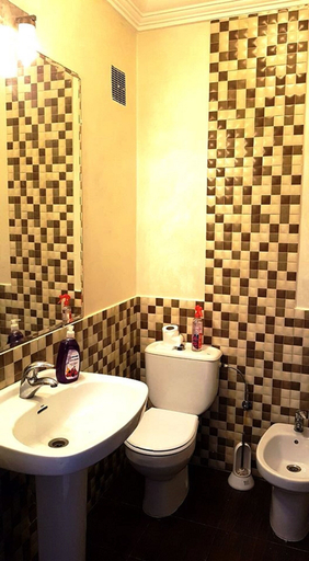Bathroom 2, Cozy Apartment in City Center, Casablanca