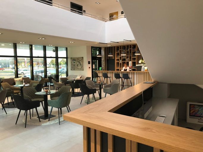 Food & Drinks 5, Hotel Cubis, Lendava