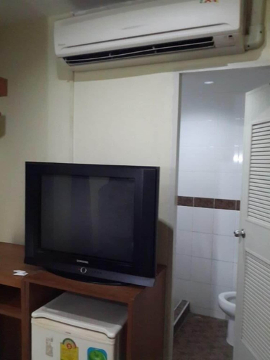 Others 5, Orchid Place, Khlong Toey
