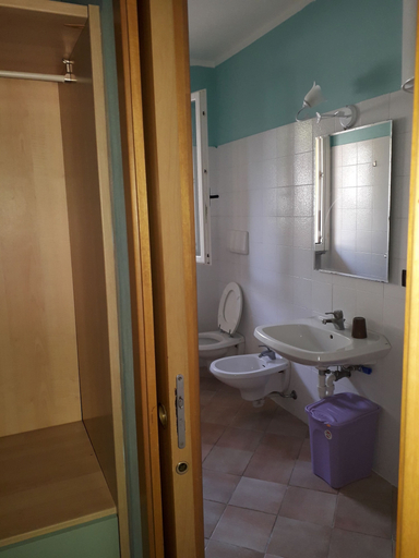Bathroom 3, Nisportino Domus, Livorno
