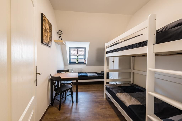 Bedroom 3, Apart-Hostel ZERO, Bratislava I