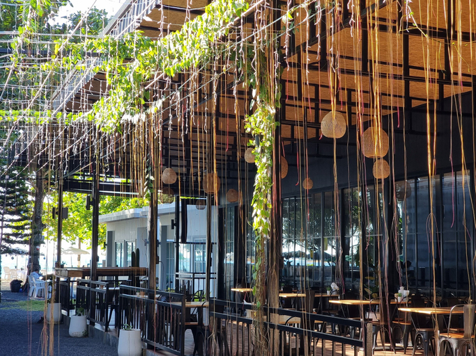 Food & Drinks 5, TT Naiyang Beach Phuket, Phuket Island